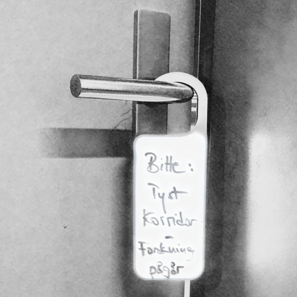 Bitte: Tyst korridor – forskning pågår!